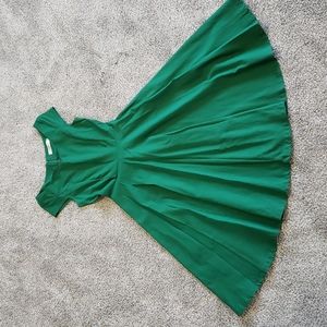 MUXXN Amazon brand swing a line dress in Forest Green size Small